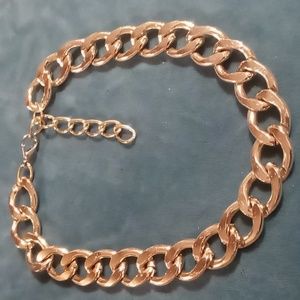 Chunky curb chain gold tone 20+2 inches long collar /choker.